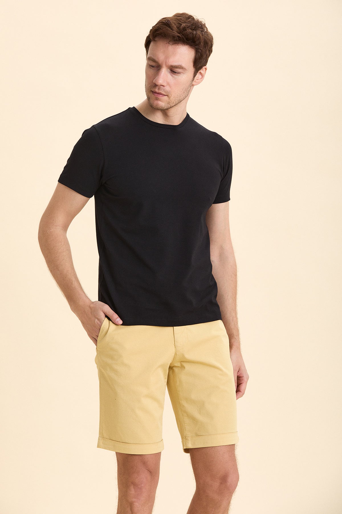 Black Basic T-Shirt