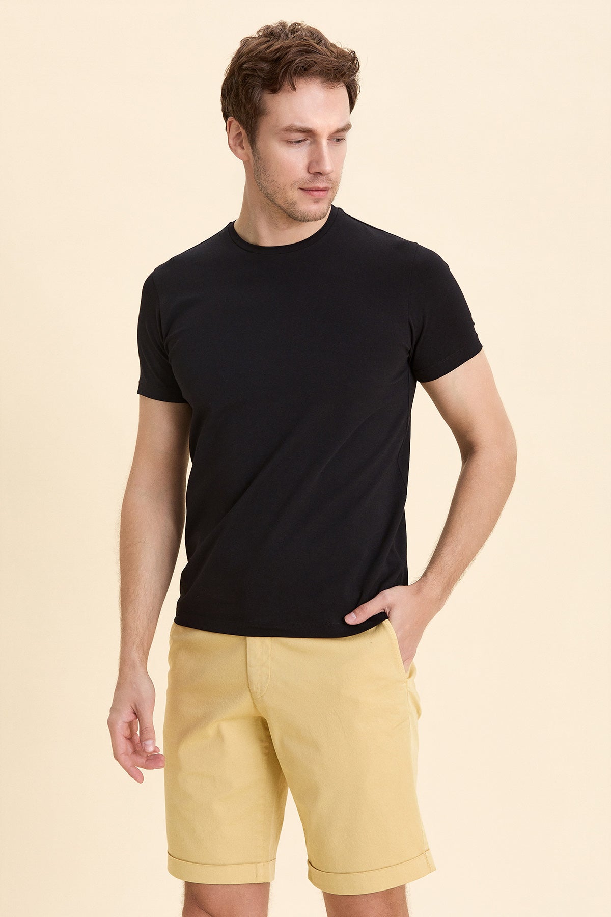 Black Basic T-Shirt