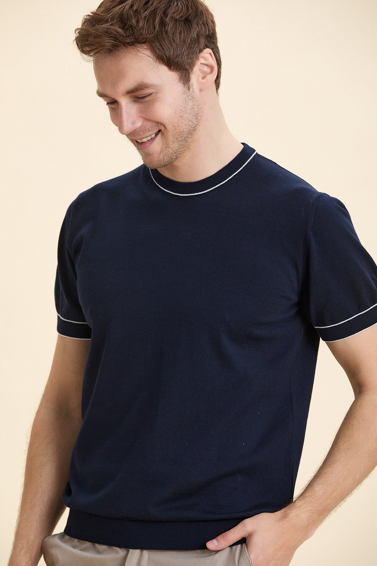 Navy Blue Crew Neck Short Sleeve Knitwear